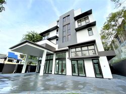 Charlton Road (D19), Detached #437966851